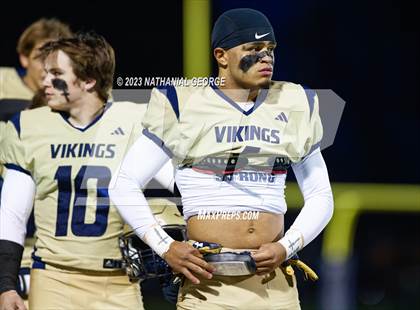 Thumbnail 3 in Paw Paw @ Niles (MHSAA Division 4 Second Round) photogallery.