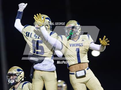 Thumbnail 2 in Paw Paw @ Niles (MHSAA Division 4 Second Round) photogallery.