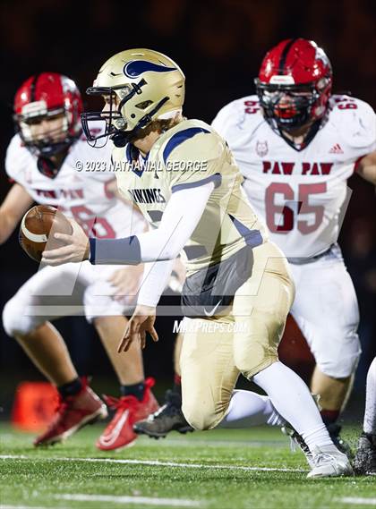 Thumbnail 2 in Paw Paw @ Niles (MHSAA Division 4 Second Round) photogallery.