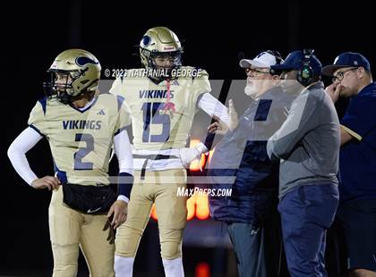 Thumbnail 1 in Paw Paw @ Niles (MHSAA Division 4 Second Round) photogallery.