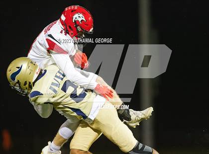 Thumbnail 2 in Paw Paw @ Niles (MHSAA Division 4 Second Round) photogallery.