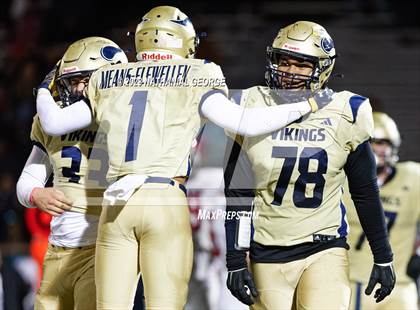 Thumbnail 1 in Paw Paw @ Niles (MHSAA Division 4 Second Round) photogallery.