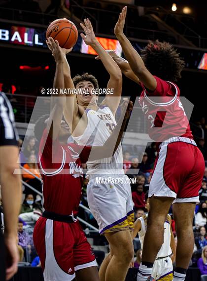 Thumbnail 3 in Omaha Westside vs. Bellevue West (Metro Tournament Final) photogallery.