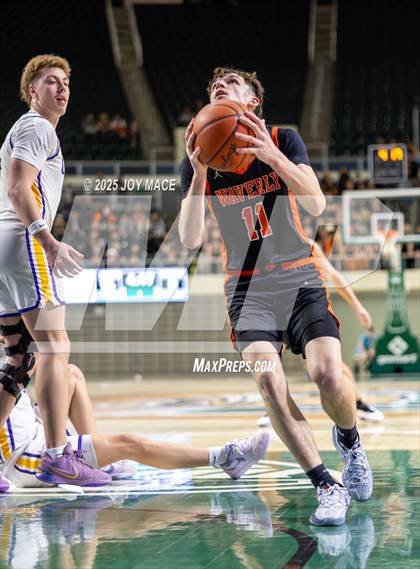 Thumbnail 2 in Unioto vs Waverly (OHSAA D4 District Final) photogallery.