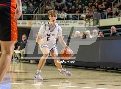 Thumbnail 1 in Unioto vs Waverly (OHSAA D4 District Final) photogallery.