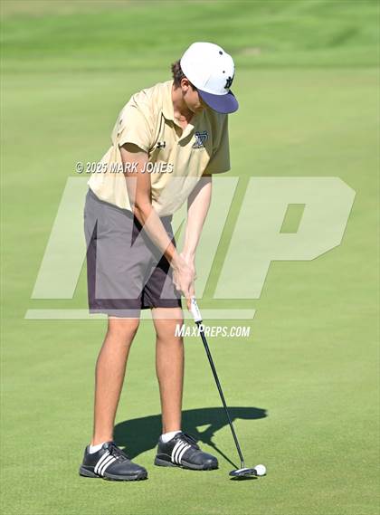 Thumbnail 1 in AIA DI Championships photogallery.