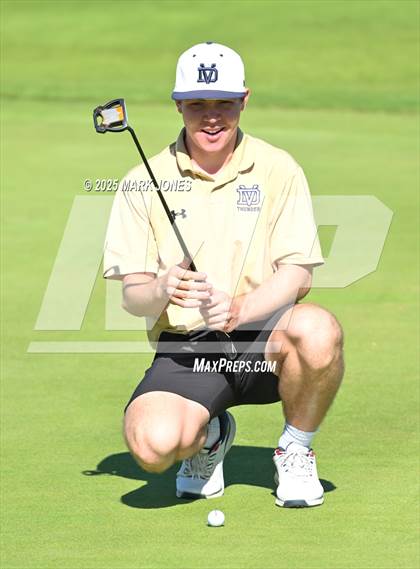 Thumbnail 3 in AIA DI Championships photogallery.