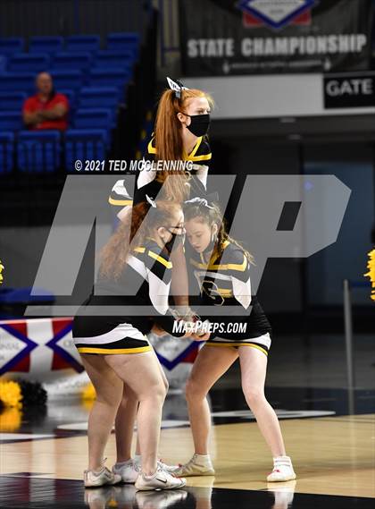 Thumbnail 1 in Melbourne vs. Salem (AAA 2A Final) photogallery.