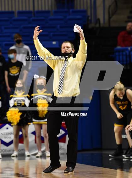 Thumbnail 3 in Melbourne vs. Salem (AAA 2A Final) photogallery.