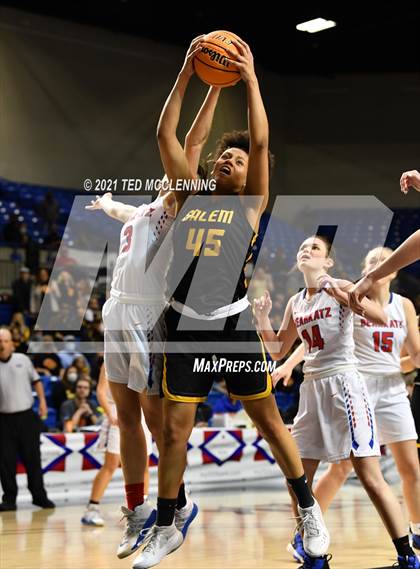 Thumbnail 1 in Melbourne vs. Salem (AAA 2A Final) photogallery.