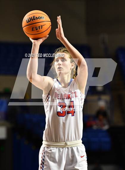 Thumbnail 2 in Melbourne vs. Salem (AAA 2A Final) photogallery.
