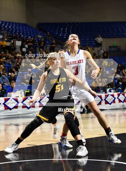 Thumbnail 1 in Melbourne vs. Salem (AAA 2A Final) photogallery.