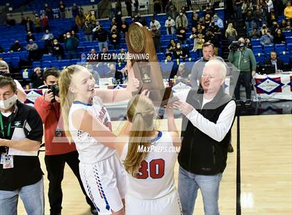 Thumbnail 3 in Melbourne vs. Salem (AAA 2A Final) photogallery.