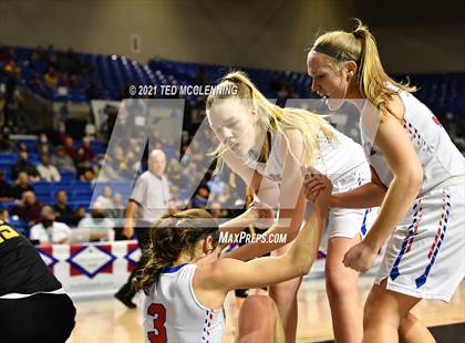 Thumbnail 3 in Melbourne vs. Salem (AAA 2A Final) photogallery.