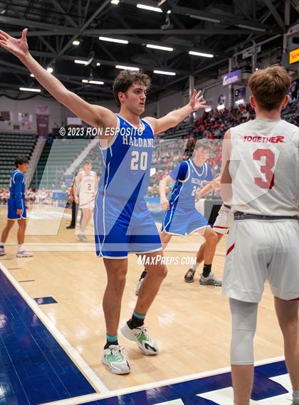 Thumbnail 2 in Haldane vs Randolph (NYSPHSAA Class C Final) photogallery.