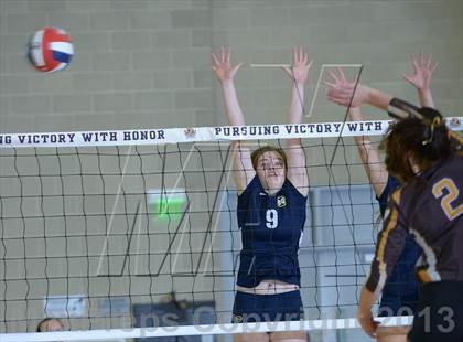 Thumbnail 2 in Parker vs. Menlo (CIF State D4 Final) photogallery.
