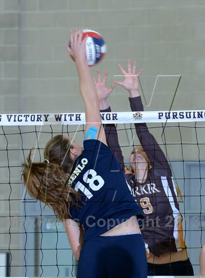 Thumbnail 3 in Parker vs. Menlo (CIF State D4 Final) photogallery.