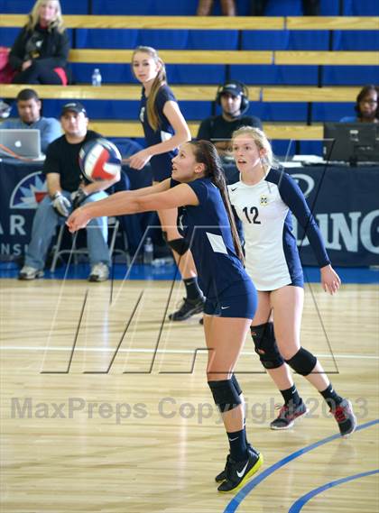 Thumbnail 1 in Parker vs. Menlo (CIF State D4 Final) photogallery.