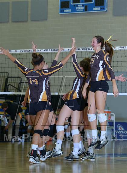 Thumbnail 1 in Parker vs. Menlo (CIF State D4 Final) photogallery.