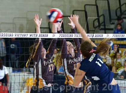 Thumbnail 3 in Parker vs. Menlo (CIF State D4 Final) photogallery.