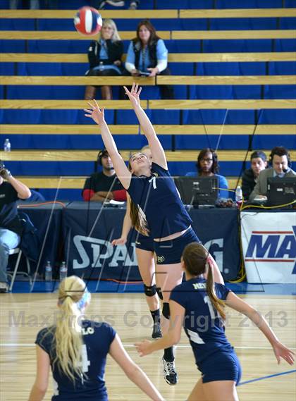 Thumbnail 3 in Parker vs. Menlo (CIF State D4 Final) photogallery.