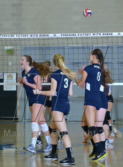 Thumbnail 3 in Parker vs. Menlo (CIF State D4 Final) photogallery.
