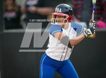 Thumbnail 1 in Village Christian vs. Fillmore photogallery.