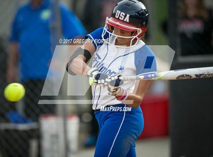Thumbnail 2 in Village Christian vs. Fillmore photogallery.