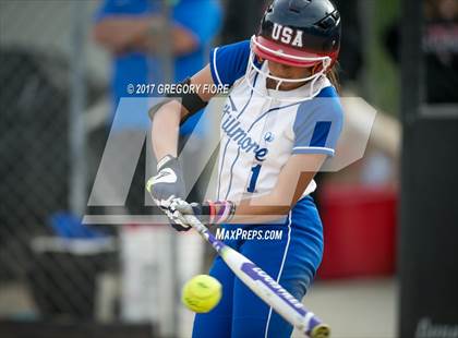 Thumbnail 1 in Village Christian vs. Fillmore photogallery.