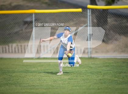 Thumbnail 1 in Village Christian vs. Fillmore photogallery.