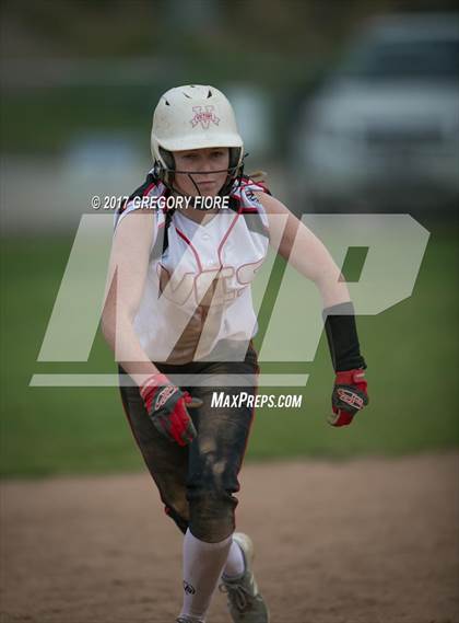 Thumbnail 1 in Village Christian vs. Fillmore photogallery.