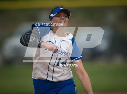 Thumbnail 1 in Village Christian vs. Fillmore photogallery.