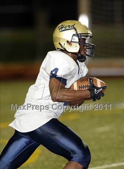 Thumbnail 3 in Elk Grove @ Davis photogallery.