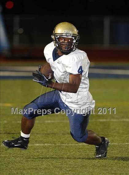 Thumbnail 1 in Elk Grove @ Davis photogallery.