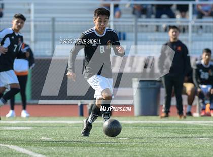 Thumbnail 2 in Patrick Henry vs. Escondido (CIF San Diego Section D3 Final) photogallery.