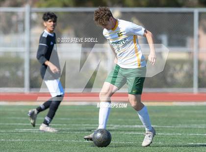 Thumbnail 3 in Patrick Henry vs. Escondido (CIF San Diego Section D3 Final) photogallery.
