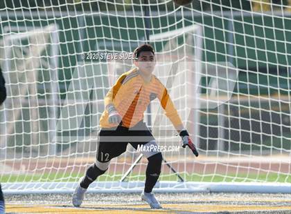 Thumbnail 3 in Patrick Henry vs. Escondido (CIF San Diego Section D3 Final) photogallery.