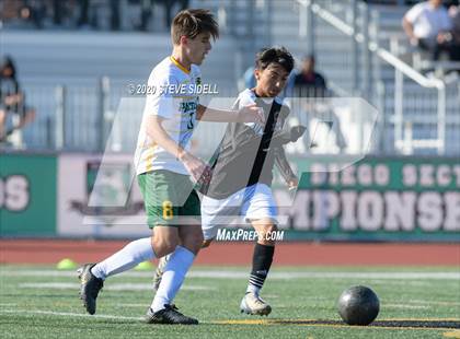 Thumbnail 2 in Patrick Henry vs. Escondido (CIF San Diego Section D3 Final) photogallery.