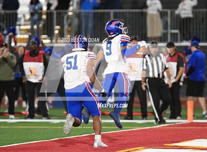 Thumbnail 3 in St. Bonaventure vs. Folsom (CIF State D1A Final) photogallery.