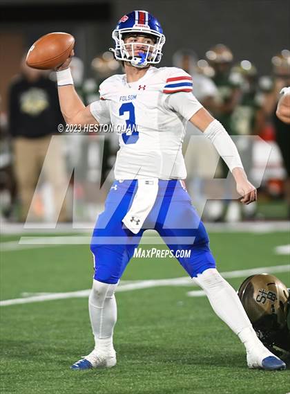 Thumbnail 2 in St. Bonaventure vs. Folsom (CIF State D1A Final) photogallery.
