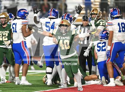 Thumbnail 2 in St. Bonaventure vs. Folsom (CIF State D1A Final) photogallery.