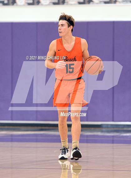 Thumbnail 3 in Trabuco Hills vs. Huntington Beach (Mariko Memorial Classic) photogallery.