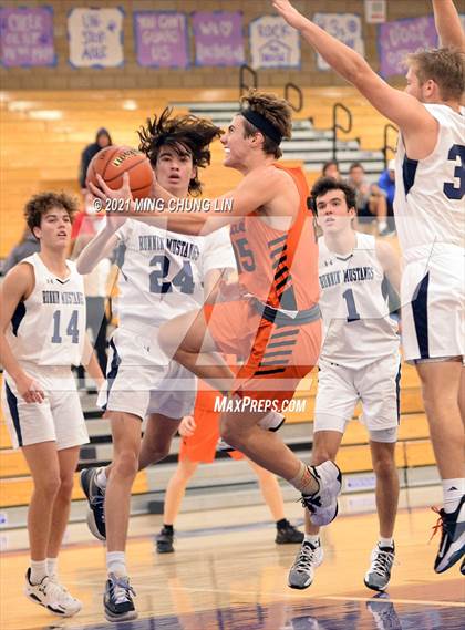 Thumbnail 2 in Trabuco Hills vs. Huntington Beach (Mariko Memorial Classic) photogallery.