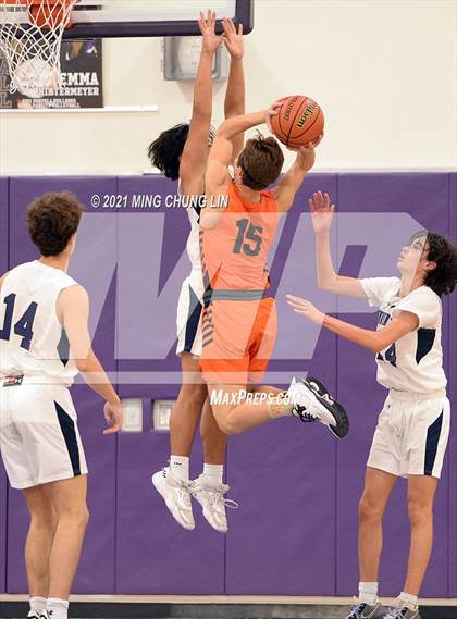 Thumbnail 1 in Trabuco Hills vs. Huntington Beach (Mariko Memorial Classic) photogallery.
