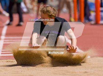Thumbnail 2 in Huskie Twilight (High & Triple Jump) photogallery.