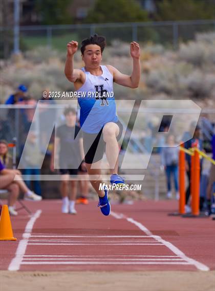 Thumbnail 3 in Huskie Twilight (High & Triple Jump) photogallery.