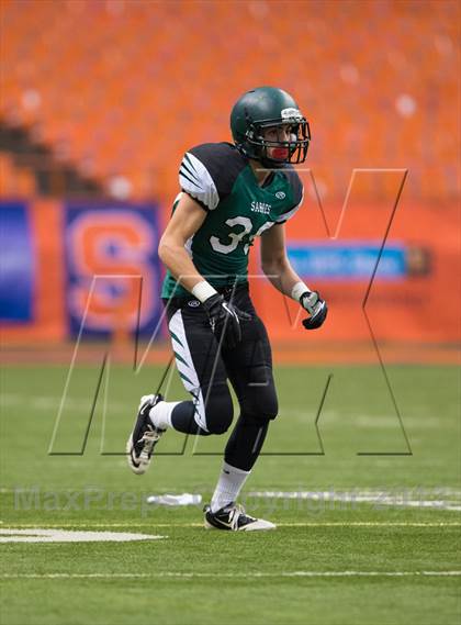 Thumbnail 1 in Schalmont vs. Maine-Endwell (NYSPHSAA Class B Final) photogallery.