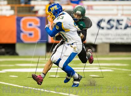 Thumbnail 1 in Schalmont vs. Maine-Endwell (NYSPHSAA Class B Final) photogallery.