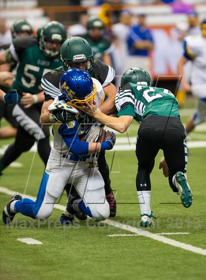 Thumbnail 2 in Schalmont vs. Maine-Endwell (NYSPHSAA Class B Final) photogallery.