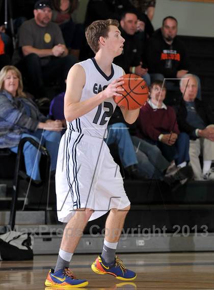 Thumbnail 2 in Vacaville vs. Vista del Lago (Ram Jam Winter Classic) photogallery.